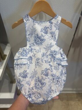 Penelope Mack White and Blue Floral Bubble One-Piece (12 Months)
